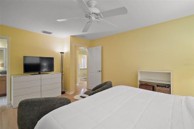 This bright and cheerful, Designer Wisteria, offers 3 bedrooms on The Links of Spruce Creek in Florida - for sale on GolfHomes.com, golf home, golf lot