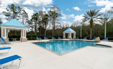 Priced to sell!!! Come see this beautifully updated one-bedroom on Slammer and Squire Golf Course in Florida - for sale on GolfHomes.com, golf home, golf lot