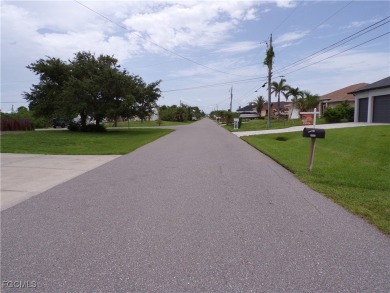 This lot is on a quiet street that would be a great place to on Rotonda Golf and Country Club - Long Marsh  in Florida - for sale on GolfHomes.com, golf home, golf lot