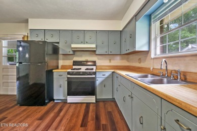Welcome to 5012 Pawnee Rd-Your Cozy Retreat in Lake Tansi! A 55+ on Lake Tansi Village Country Club in Tennessee - for sale on GolfHomes.com, golf home, golf lot