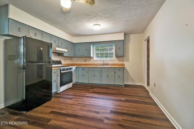 Welcome to 5012 Pawnee Rd-Your Cozy Retreat in Lake Tansi! A 55+ on Lake Tansi Village Country Club in Tennessee - for sale on GolfHomes.com, golf home, golf lot
