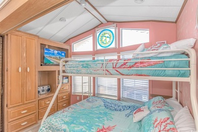Do you want to live on VACATION full time or have a fabulous on Prestwick Country Club in South Carolina - for sale on GolfHomes.com, golf home, golf lot