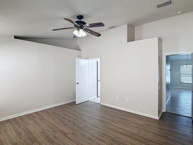 Stunning Golf Course Home in Lexington Oaks - Affordable Luxury on Lexington Oaks Golf Club in Florida - for sale on GolfHomes.com, golf home, golf lot