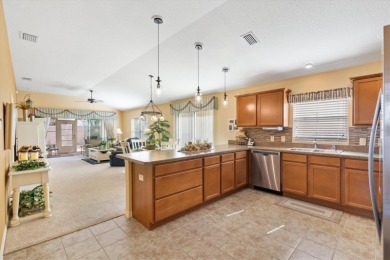 Beautiful Furnished Courtyard Villa. Move in ready! Highly on Pennbrooke Fairways in Florida - for sale on GolfHomes.com, golf home, golf lot
