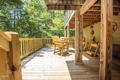 Make this adorable cabin your getaway to the Great Smoky on Laurel Valley Golf Course in Tennessee - for sale on GolfHomes.com, golf home, golf lot