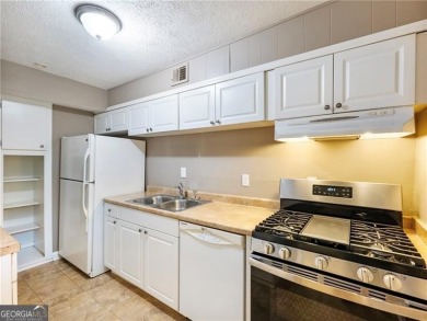 Incredible location!!  Enjoy city living at it's best! Minutes on Bobby Jones Golf Club in Georgia - for sale on GolfHomes.com, golf home, golf lot