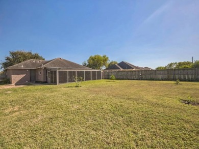 Adorable single family home in Original Townsite... NO HOA fees! on South Padre Island Golf Club in Texas - for sale on GolfHomes.com, golf home, golf lot