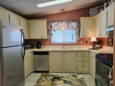 This charming 1991, 2-bedroom, 2-bathroom home in the highly on The Club At Pointe West in Florida - for sale on GolfHomes.com, golf home, golf lot