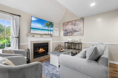 Updated 2-story loft-style penthouse located in a beautifully on Norwich Golf Course in Connecticut - for sale on GolfHomes.com, golf home, golf lot