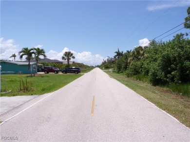 This lot is on a quiet street, that would be a great place to on Twin Isles Country Club in Florida - for sale on GolfHomes.com, golf home, golf lot