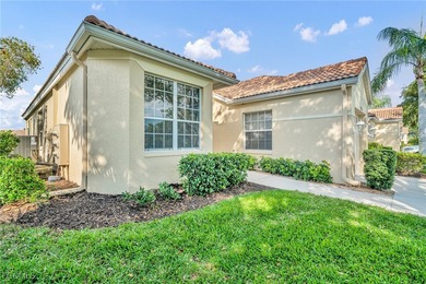 This remodeled 2-bedroom, 2-bath attached villa is located in on Lexington Country Club in Florida - for sale on GolfHomes.com, golf home, golf lot
