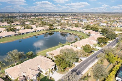 This remodeled 2-bedroom, 2-bath attached villa is located in on Lexington Country Club in Florida - for sale on GolfHomes.com, golf home, golf lot