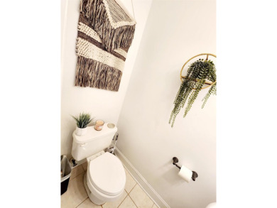 Welcome to your fully furnished 1-bedroom, 1.5-bathroom condo in on Myrtlewood Golf Course and Club  in South Carolina - for sale on GolfHomes.com, golf home, golf lot
