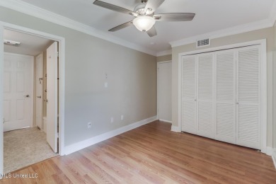 Move-In Ready 1-Bedroom Condo in Molokai VillageThis upstairs on Diamondhead Country Club in Mississippi - for sale on GolfHomes.com, golf home, golf lot
