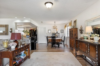 Your Everyday Getaway!This beautifully maintained property on Oak Tree Country Club in California - for sale on GolfHomes.com, golf home, golf lot