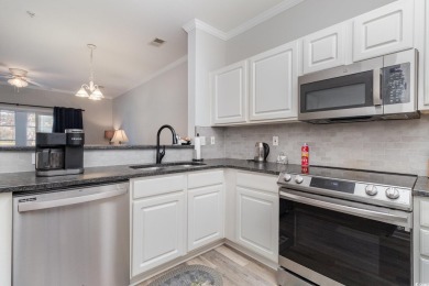 This is a first-floor, fully-furnished 3-bedroom/2-bathroom on Arrowhead Country Club in South Carolina - for sale on GolfHomes.com, golf home, golf lot