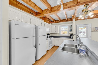 Fantastic 5 bedroom, 4-bath beach house on Edisto Beach offering on The Plantation Course At Edisto in South Carolina - for sale on GolfHomes.com, golf home, golf lot