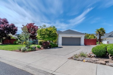 This property offers something for just about everyone. Its on Eagle Point Golf Course in Oregon - for sale on GolfHomes.com, golf home, golf lot