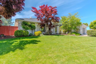 This property offers something for just about everyone. Its on Eagle Point Golf Course in Oregon - for sale on GolfHomes.com, golf home, golf lot