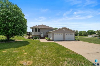 Looking for the peace and space you can't find in the big city? on Alcester Golf Club in South Dakota - for sale on GolfHomes.com, golf home, golf lot