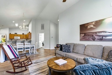 Welcome to this well-appointed 3-bedroom, 3-bath semi-detached on The Valley At Eastport in South Carolina - for sale on GolfHomes.com, golf home, golf lot