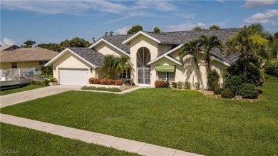 Large Family? Love To Entertain? In EXCESS Of 3000 Square Feet on El Rio Golf Course and Club in Florida - for sale on GolfHomes.com, golf home, golf lot