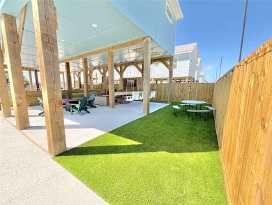 Gorgeous new construction 4 bdrm, 4 bath home w/high-end on Palmilla Beach Golf Club in Texas - for sale on GolfHomes.com, golf home, golf lot
