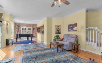 Welcome to this adorable 2bd/2.5bath Condo located in Kempsville on Kempsville Greens Municipal Golf Course in Virginia - for sale on GolfHomes.com, golf home, golf lot