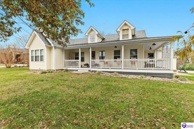 Always wanted to live close to a golf course?  Come tour this on Elizabethtown Country Club in Kentucky - for sale on GolfHomes.com, golf home, golf lot