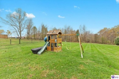 Always wanted to live close to a golf course?  Come tour this on Elizabethtown Country Club in Kentucky - for sale on GolfHomes.com, golf home, golf lot