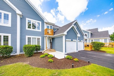 Welcome to this luxurious 3 bed, 2 bath condo located in the on Geneva National Golf Club in Wisconsin - for sale on GolfHomes.com, golf home, golf lot