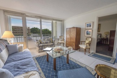 Brand new AC and HWH, 11/2025. Welcome to one of North Palm on North Palm Beach Country Club in Florida - for sale on GolfHomes.com, golf home, golf lot