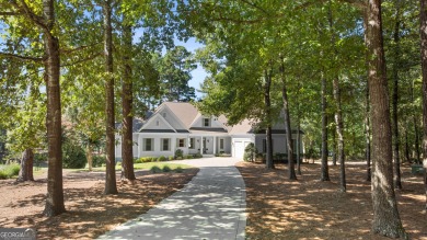 Welcome to this beautifully updated home with stunning views of on Reynolds Lake Oconee - The Landing in Georgia - for sale on GolfHomes.com, golf home, golf lot