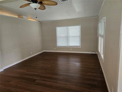 Welcome to The Villages - Orange Blossom Gardens! This spacious on Orange Blossom Hills Golf and Country Club in Florida - for sale on GolfHomes.com, golf home, golf lot