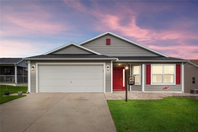 Exceptional Seabreeze Model in the Village of Pine Ridge - on Pennbrooke Fairways in Florida - for sale on GolfHomes.com, golf home, golf lot