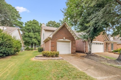 2 Bedrooms/2.5 Baths Zero Lot-Line; low maintenance; right next on Windyke Country Club in Tennessee - for sale on GolfHomes.com, golf home, golf lot