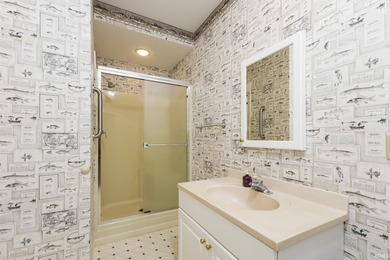 This stunning home is fully handicap accessible and features an on Blackford Golf Club in Indiana - for sale on GolfHomes.com, golf home, golf lot