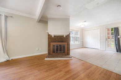 2 Bedrooms/2.5 Baths Zero Lot-Line; low maintenance; right next on Windyke Country Club in Tennessee - for sale on GolfHomes.com, golf home, golf lot