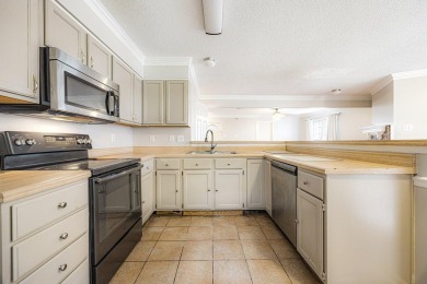 2 Bedrooms/2.5 Baths Zero Lot-Line; low maintenance; right next on Windyke Country Club in Tennessee - for sale on GolfHomes.com, golf home, golf lot