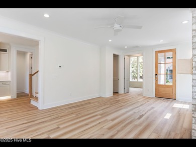 Seller is offering $10,000 as a rate buy down with preferred on Carolina National Golf Club in North Carolina - for sale on GolfHomes.com, golf home, golf lot