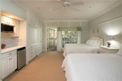 Beautiful & well maintained 2 bedroom, 2 bath end unit villa on Melrose Golf Course in South Carolina - for sale on GolfHomes.com, golf home, golf lot