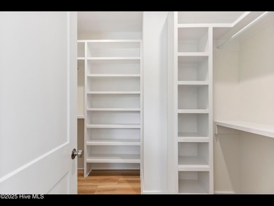 Seller is offering $10,000 as a rate buy down with preferred on Carolina National Golf Club in North Carolina - for sale on GolfHomes.com, golf home, golf lot