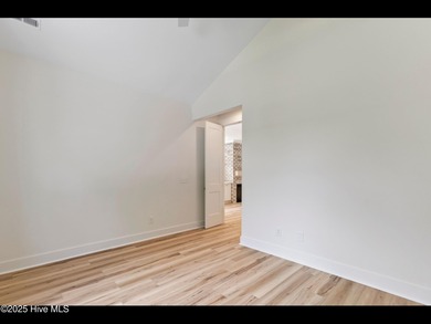 Seller is offering $10,000 as a rate buy down with preferred on Carolina National Golf Club in North Carolina - for sale on GolfHomes.com, golf home, golf lot