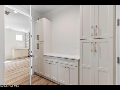 Seller is offering $10,000 as a rate buy down with preferred on Carolina National Golf Club in North Carolina - for sale on GolfHomes.com, golf home, golf lot