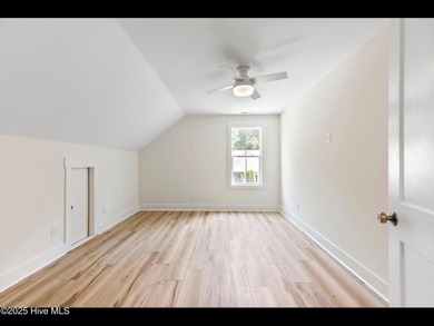 Seller is offering $10,000 as a rate buy down with preferred on Carolina National Golf Club in North Carolina - for sale on GolfHomes.com, golf home, golf lot