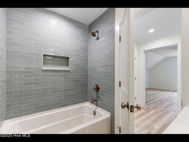 Seller is offering $10,000 as a rate buy down with preferred on Carolina National Golf Club in North Carolina - for sale on GolfHomes.com, golf home, golf lot