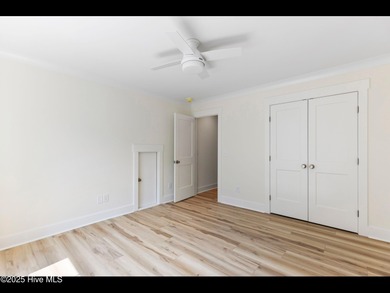 Seller is offering $10,000 as a rate buy down with preferred on Carolina National Golf Club in North Carolina - for sale on GolfHomes.com, golf home, golf lot