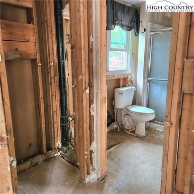 Great opportunity for renovation!  This 1 bedroom 1 bath cabin on Land Harbor Golf Course in North Carolina - for sale on GolfHomes.com, golf home, golf lot