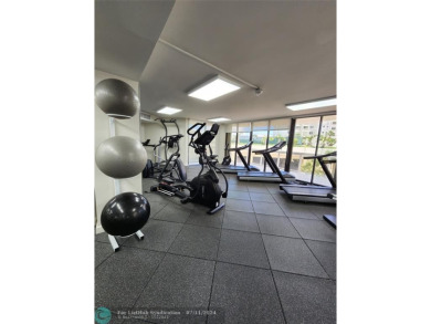 FURNISHED SPECTACULAR 3BED/2.5BATH *1950SQFT* UNIT+STORAGE!! on Turnberry Isle Resort and Club in Florida - for sale on GolfHomes.com, golf home, golf lot