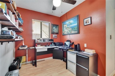 Well-maintained two bedroom, two bath open floor plan Idlewood on Falcon Watch Golf Club in Florida - for sale on GolfHomes.com, golf home, golf lot